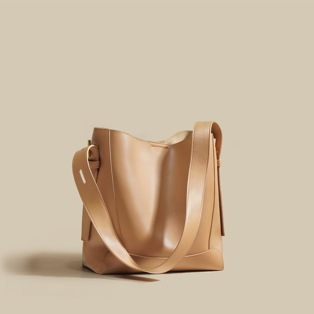 Lyra - Genuine Leather Bucket Bag